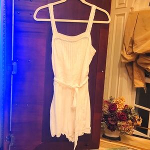 Abercrombie White Shorts Romper Tie Belt